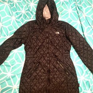 Girls black north face thermal all jacket (XL-18)